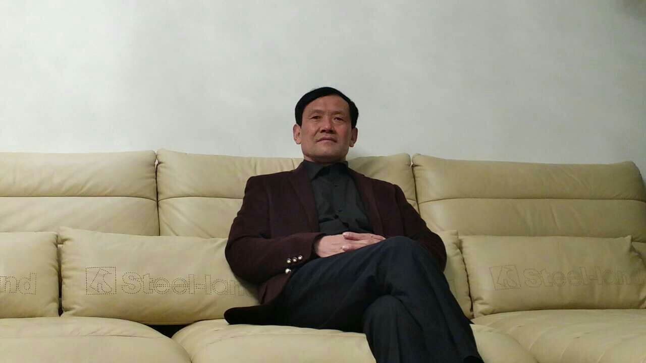 河南商丘复合肥经销商张新友：精心浇灌糖心VLOG网站进入品牌之花
